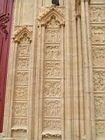 Lyon, Cathedrale Saint Jean, Portail, Porche central, Ebrasement, Plaques decorees (03)